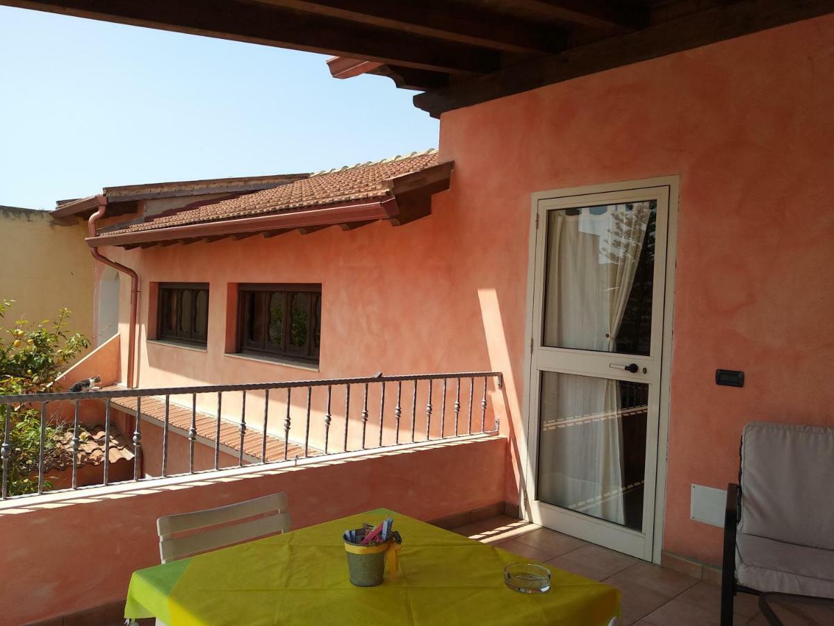 L'Isola Felice Apartment Монсеррато Екстер'єр фото