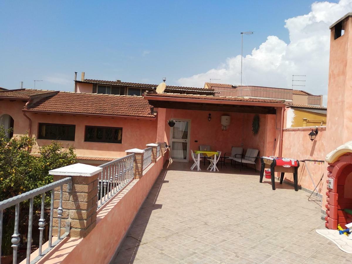 L'Isola Felice Apartment Монсеррато Екстер'єр фото